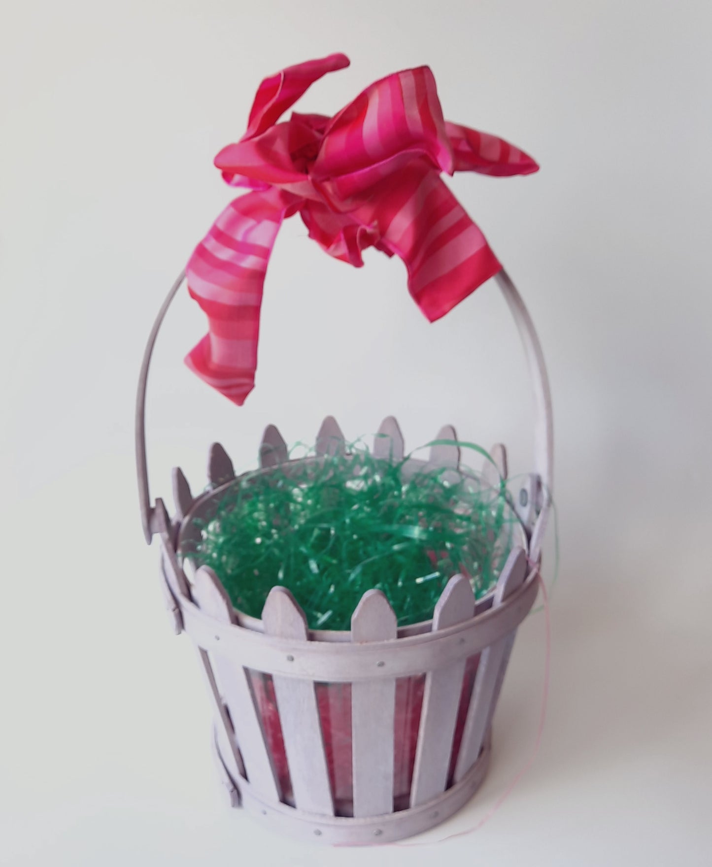 Signed "Longaberger" 2006 Six Inch Pastel Purple Picket Fence Pail Basket