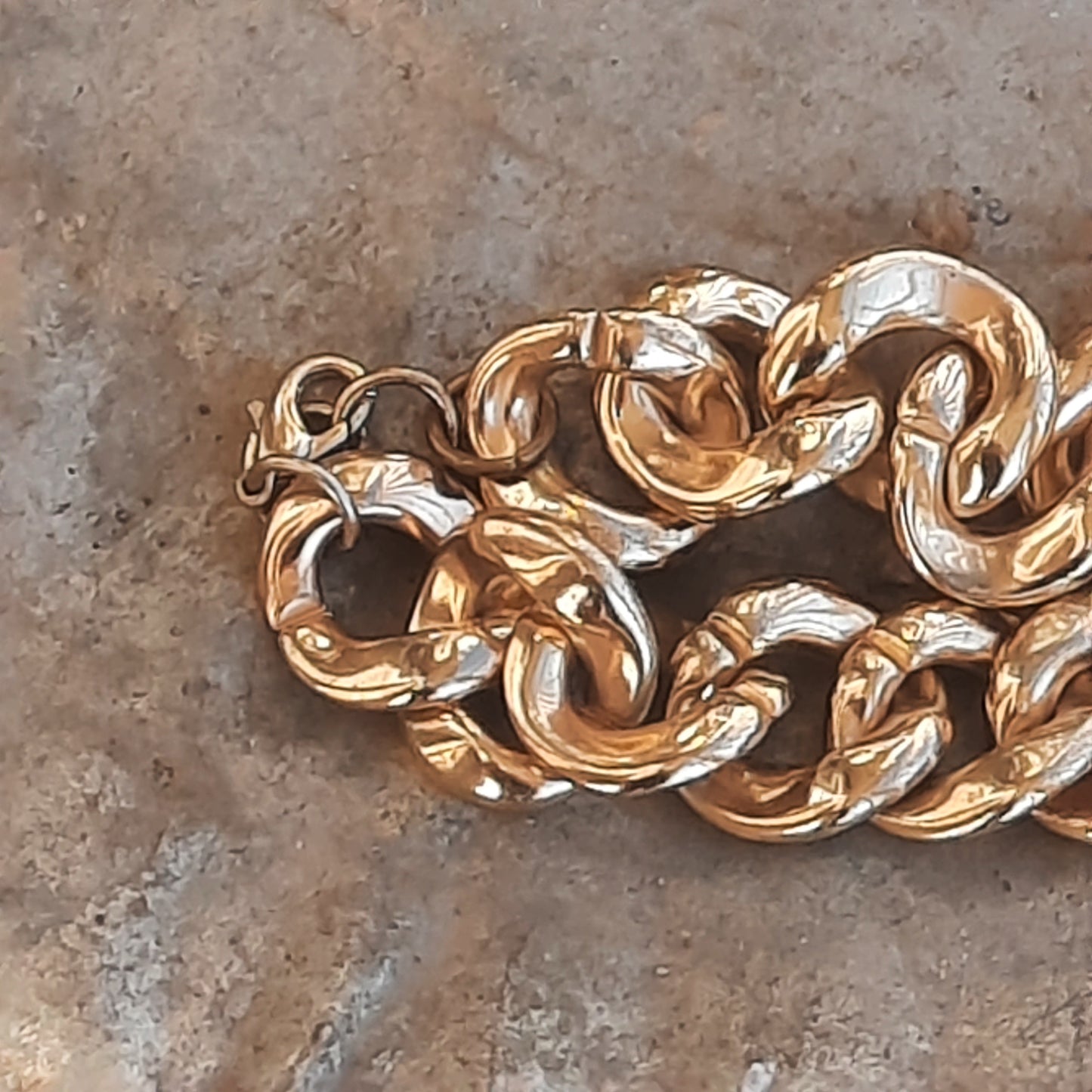 Gold Toned Vintage Chunky Necklace Big Gem
