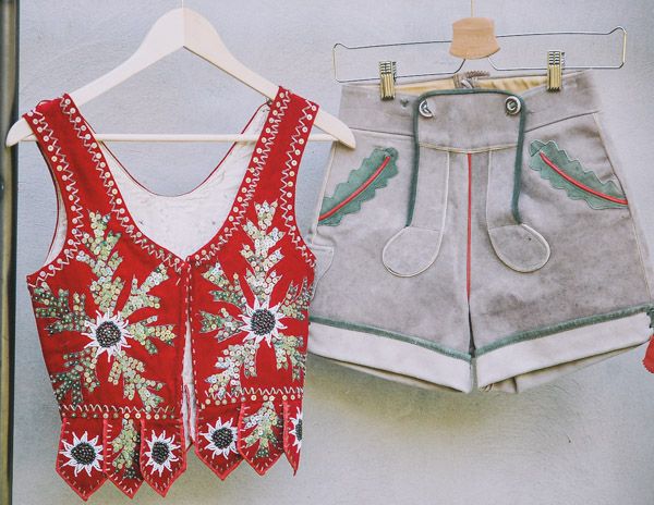 Pre owned Vintage Suede German/Austrian Suede Lederhosen Oak Leaf Applique