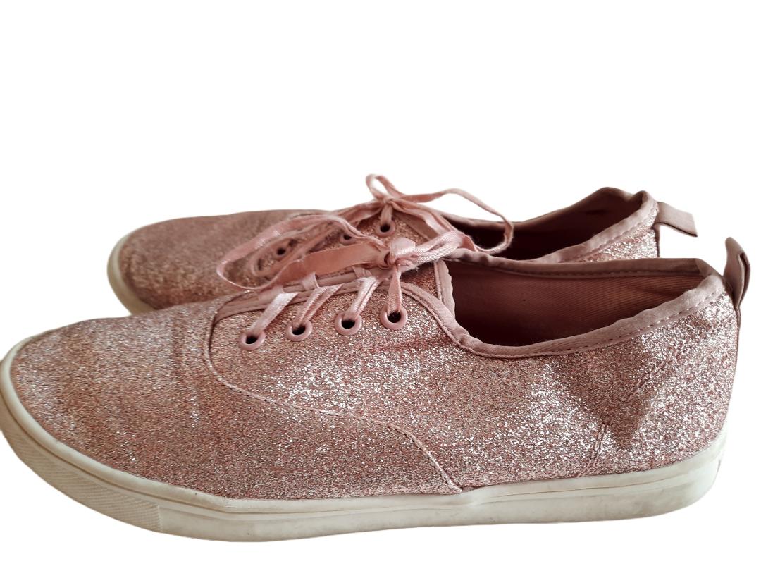 Ladies Pink Glitter Sneaker size 8
