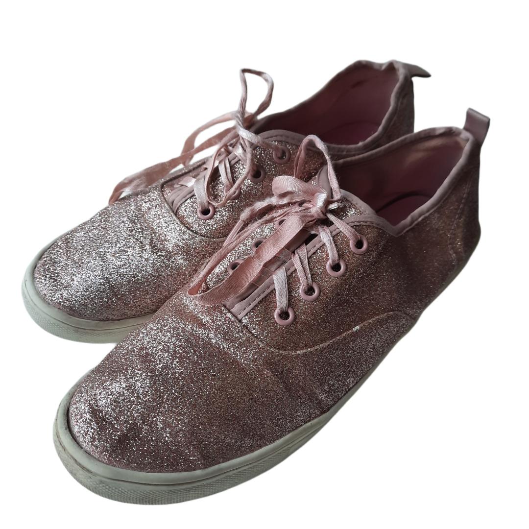 Ladies Pink Glitter Sneaker size 8