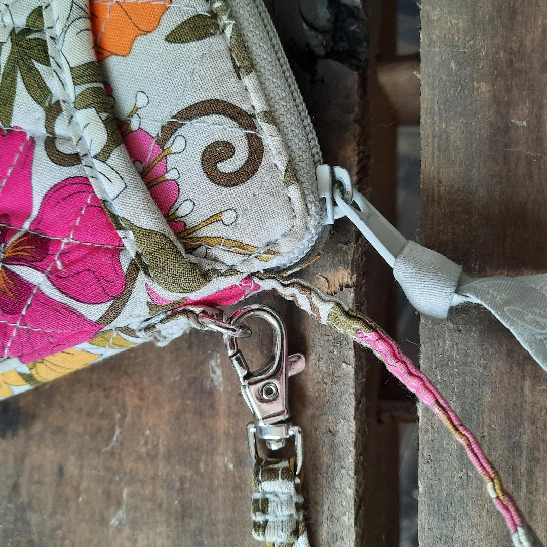 Pre Owned Vera Bradley Pink and Grey Tea Garden Wristlet. Pink Orange Yellow Flowers