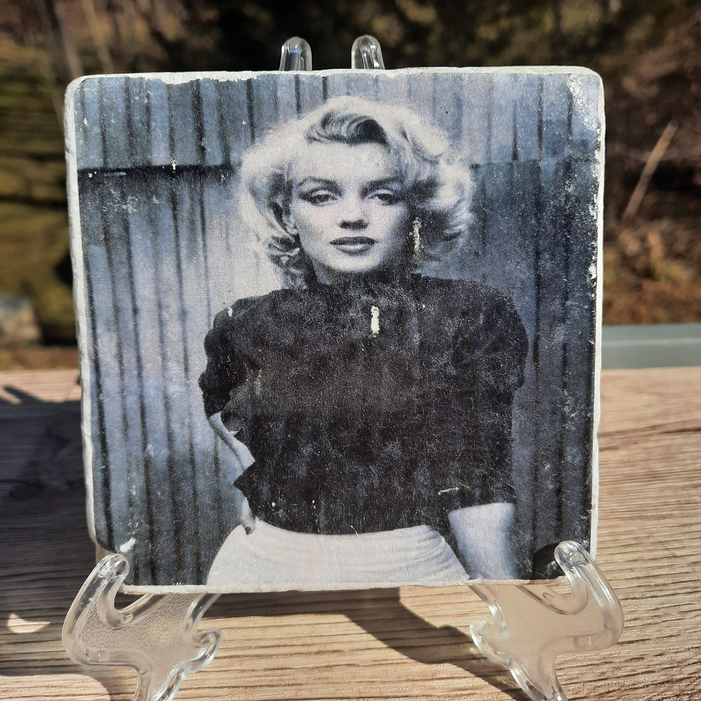 Tile Art "Marilyn Black Sweater"