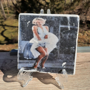 Tile Art "Marilyn Famous White Dress"