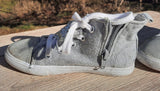 Cat & Jack Grey High Top Zip Up Sneaker With Glitter Star Size 11