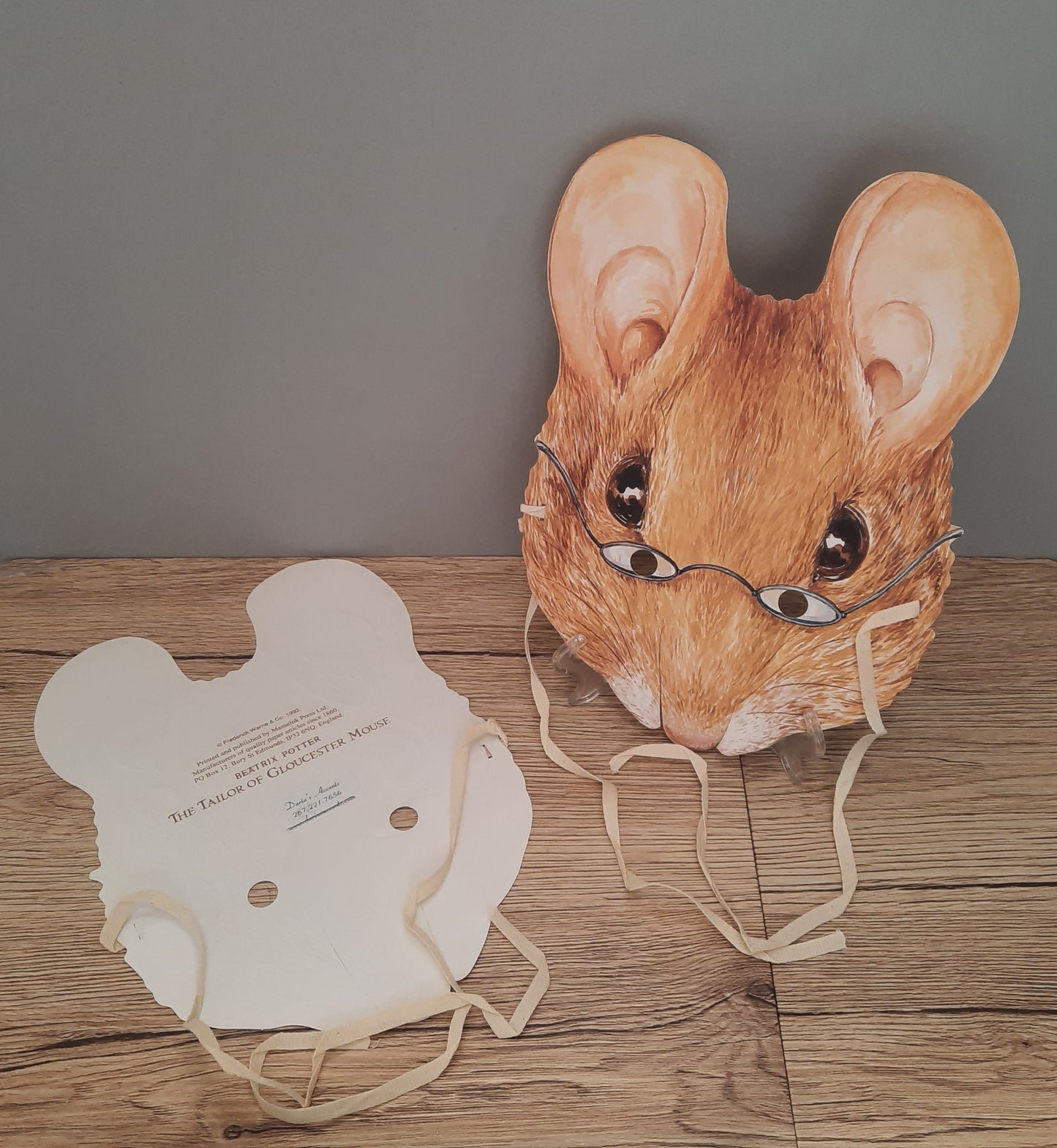 Beatrix Potter "The Tailor Of Gloucester Mouse" Paper Mask 1993