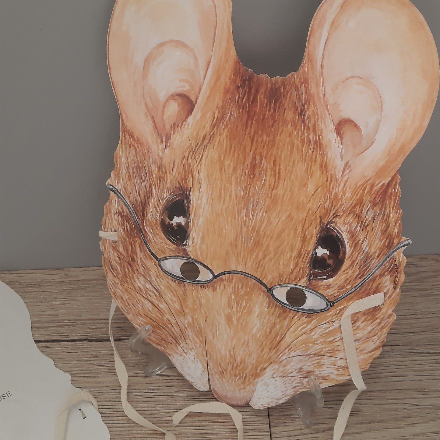 Beatrix Potter "The Tailor Of Gloucester Mouse" Paper Mask 1993