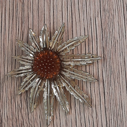 Vintage Gold Toned Sunflower /Broach/Pin/Pendant "Sarah Coventry"