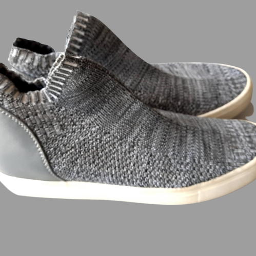 BRASH Woman's Grey Elishe knit High top strechy sneaker. size 9